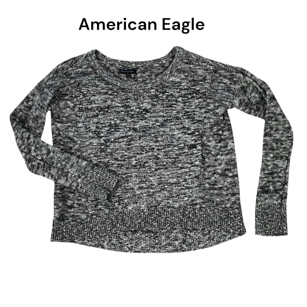 NWOT American Eagle Outfitters Grey Knit Sweater Size M